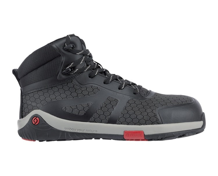 BAAK barefoot safety shoes and boots