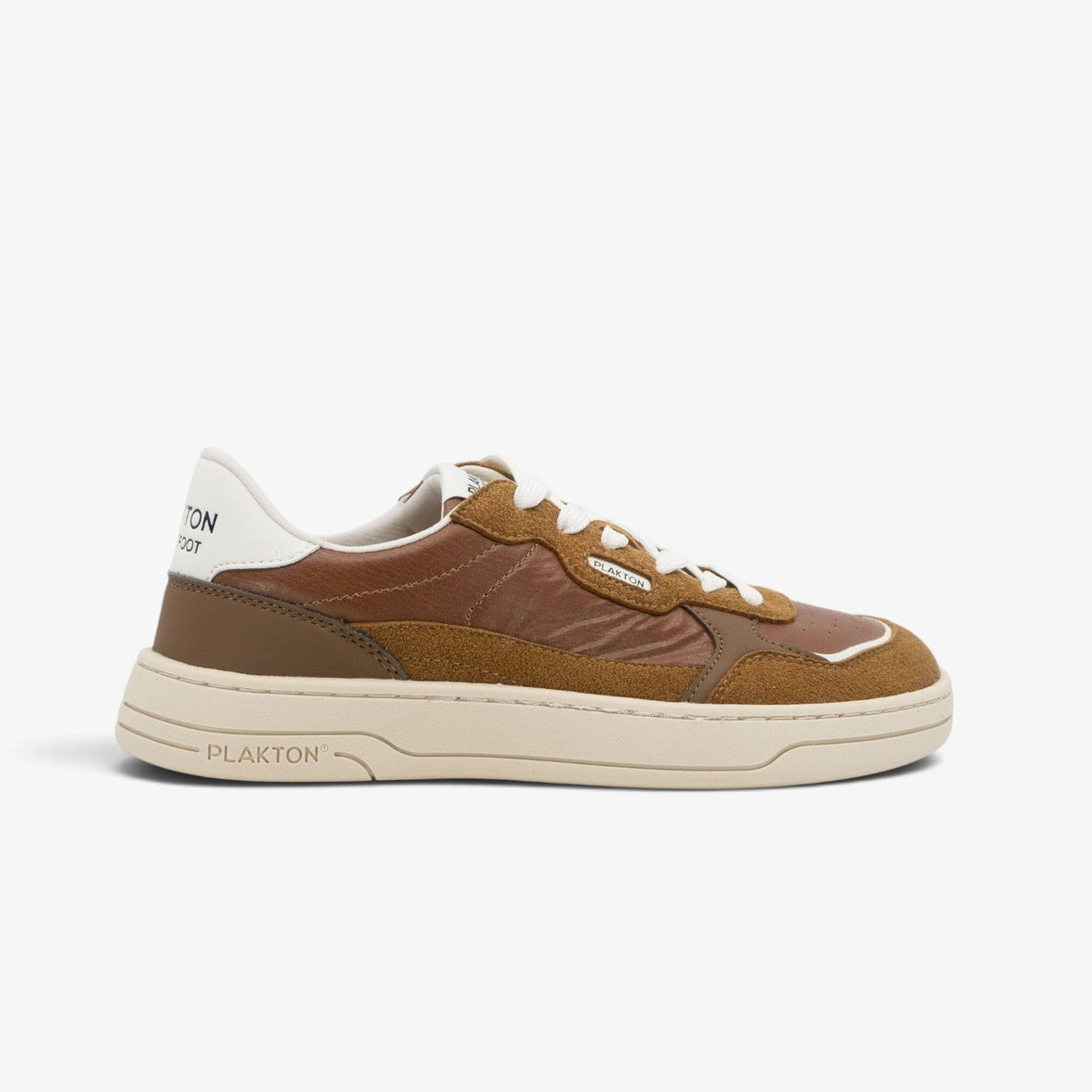 Amai Womens Barefoot Trainers Wrinkled Cuero - lifestyle view 29
