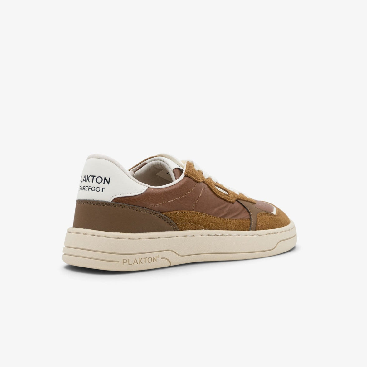 Amai Womens Barefoot Trainers Wrinkled Cuero - lifestyle view 26