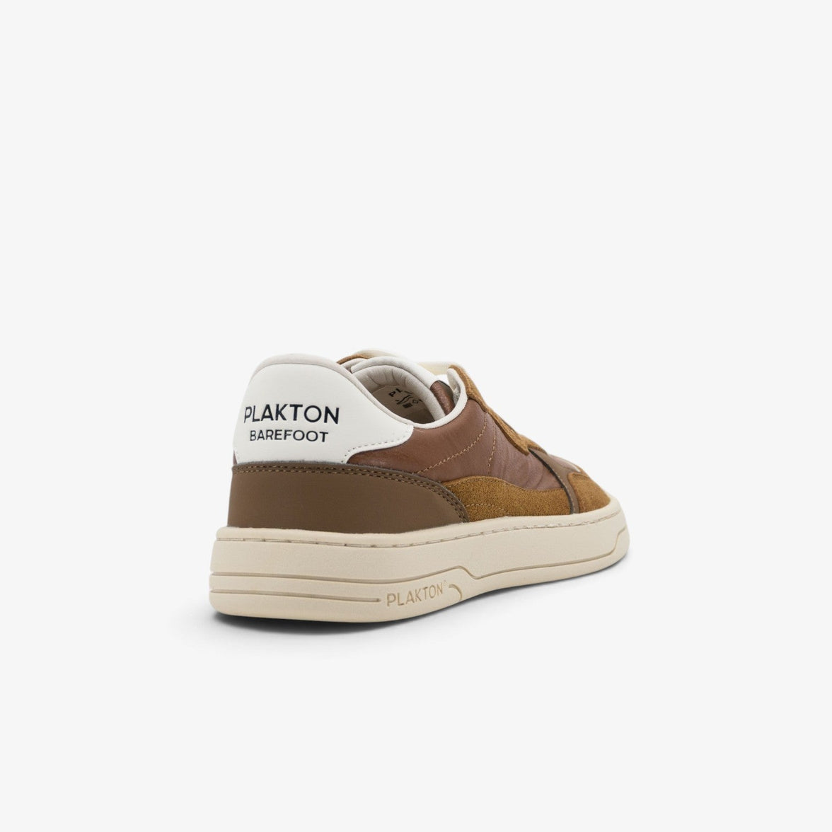 Amai Womens Barefoot Trainers Wrinkled Cuero - lifestyle view 24