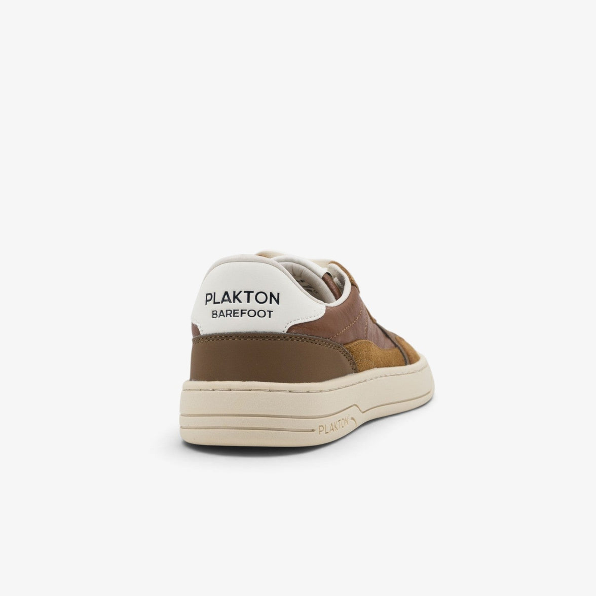 Amai Womens Barefoot Trainers Wrinkled Cuero - lifestyle view 23