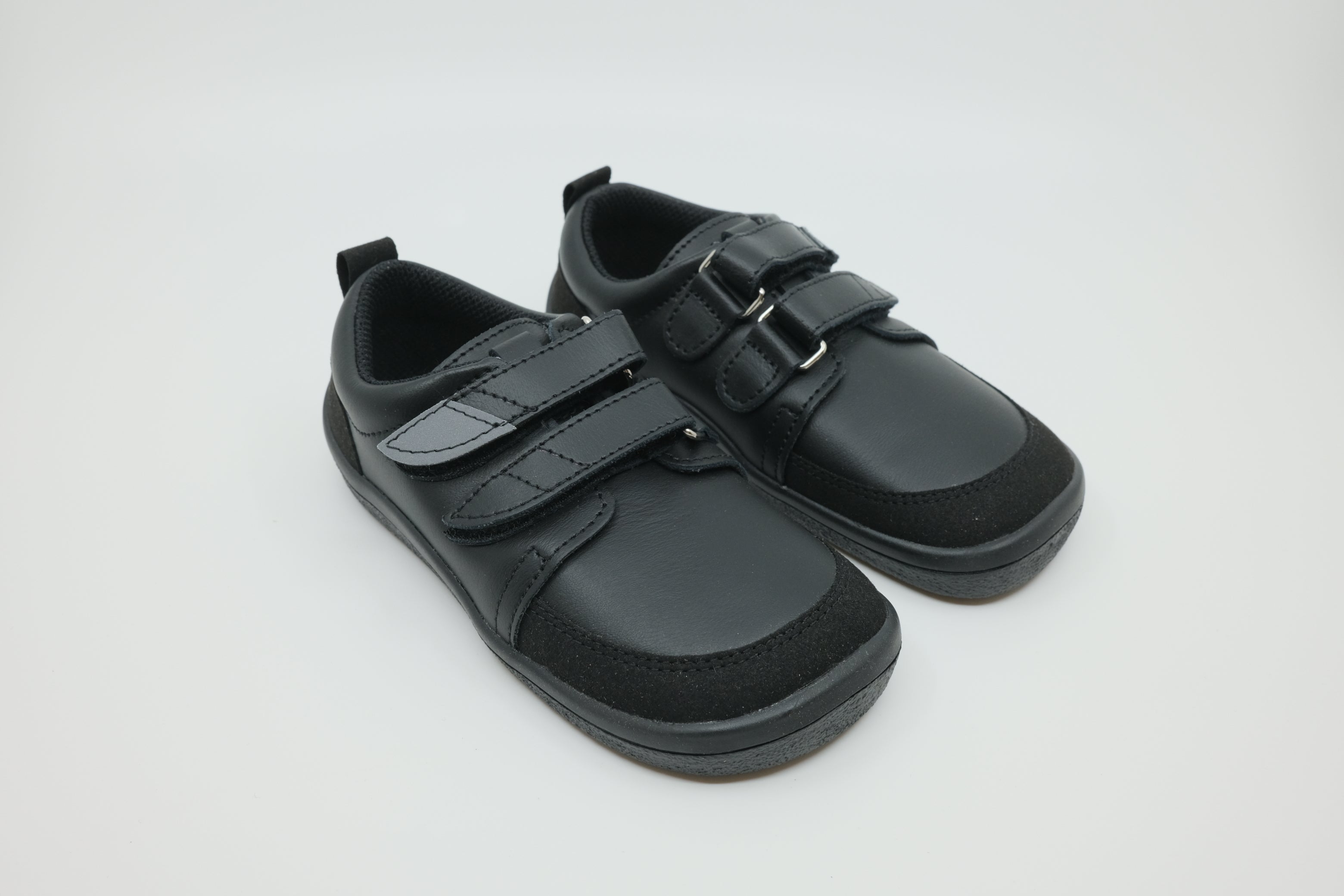 Beda Barefoot Leather Trainers School Shoes – Just Black