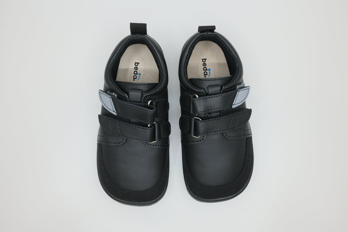 Beda Barefoot Leather Trainers School Shoes – Just Black