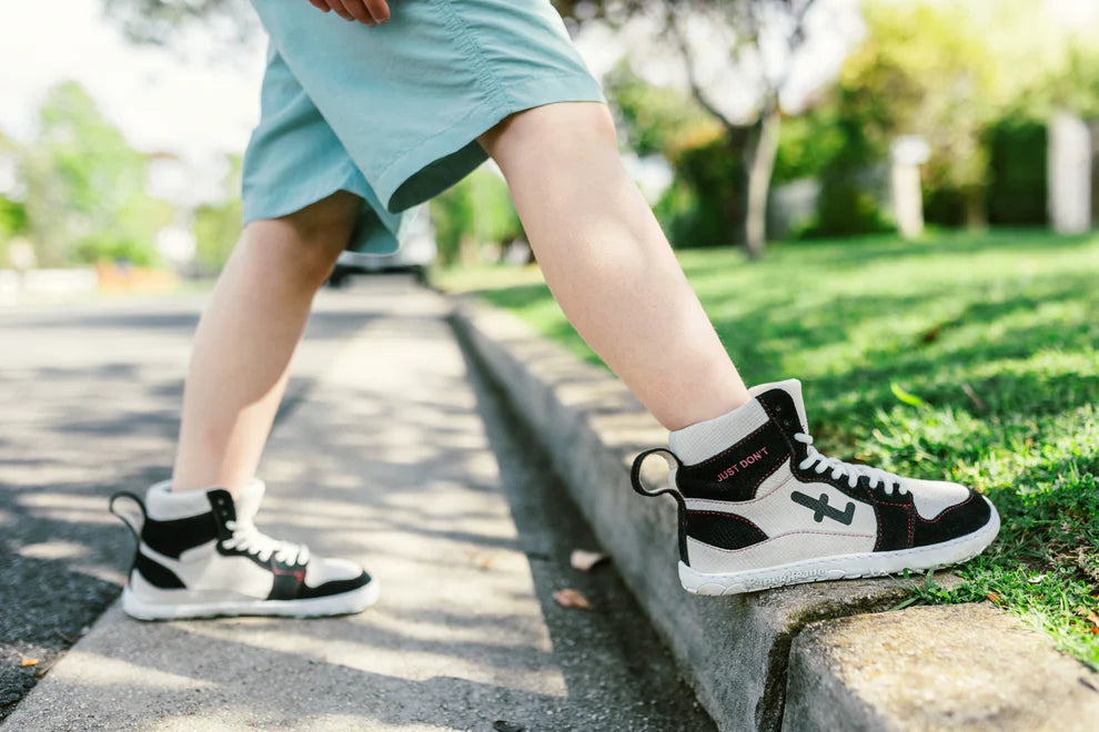 PaperKrane JUST DON'T (aka “THE 1985”)