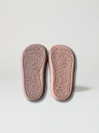 Jett Infant Barefoot Shoe Off White