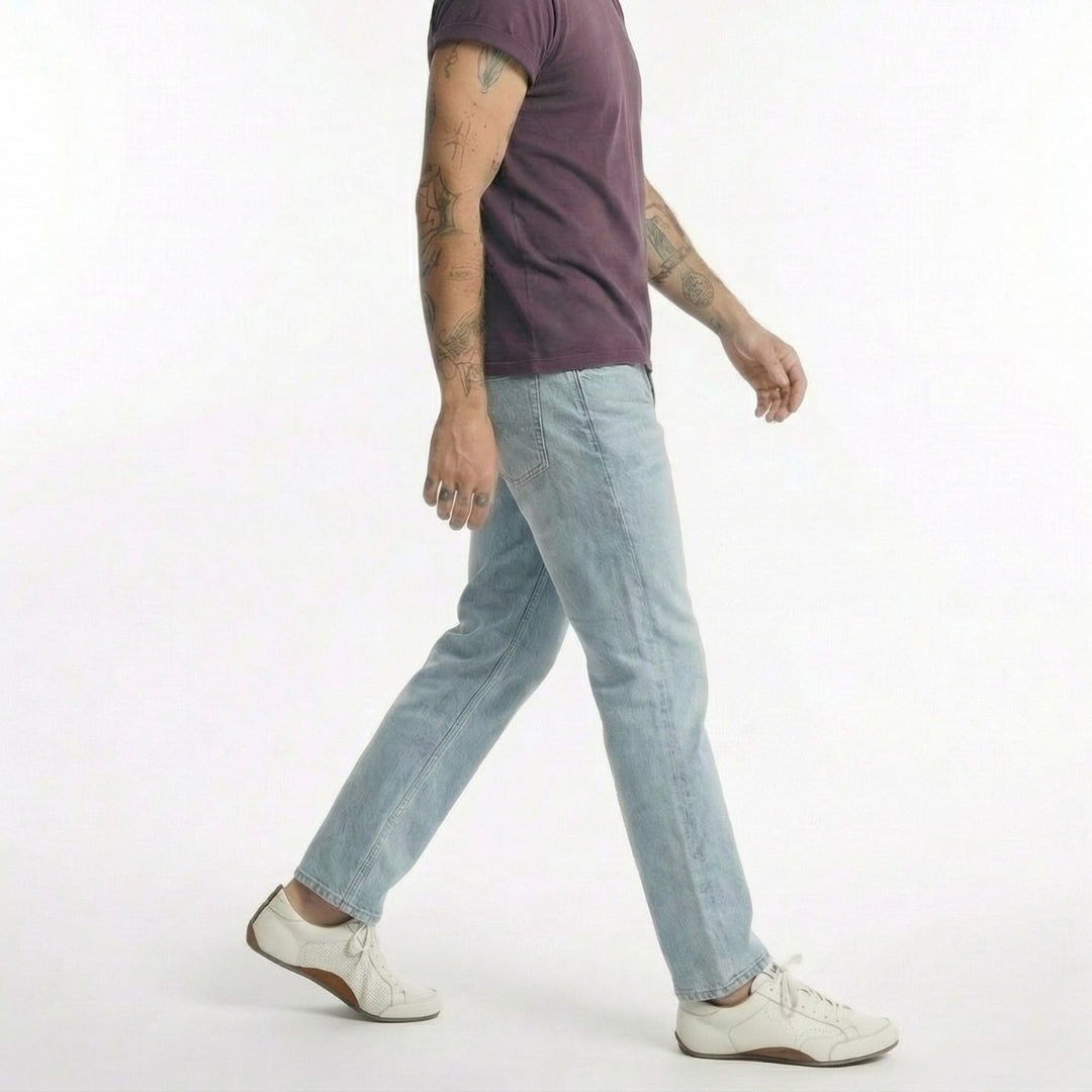LONO NOMAD OG Men's Leather Barefoot Trainers, on-foot lifestyle photograph