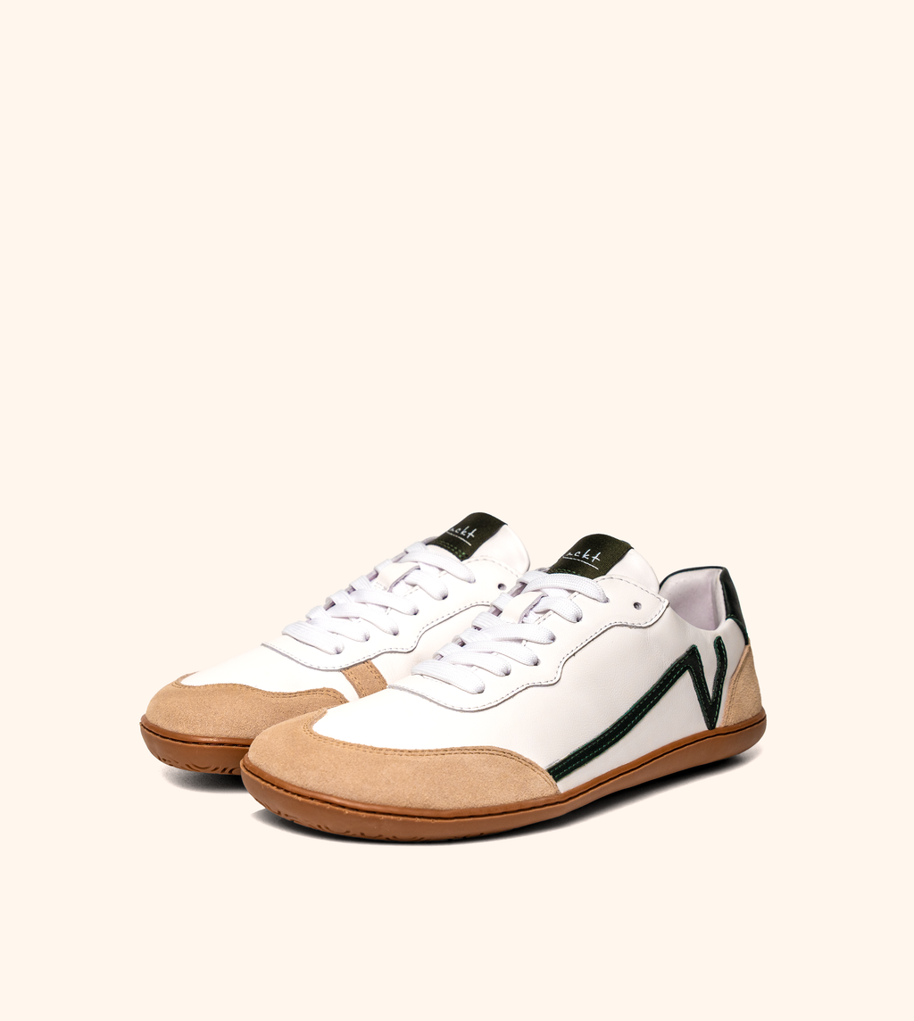 Nackt Manon Scots Pine