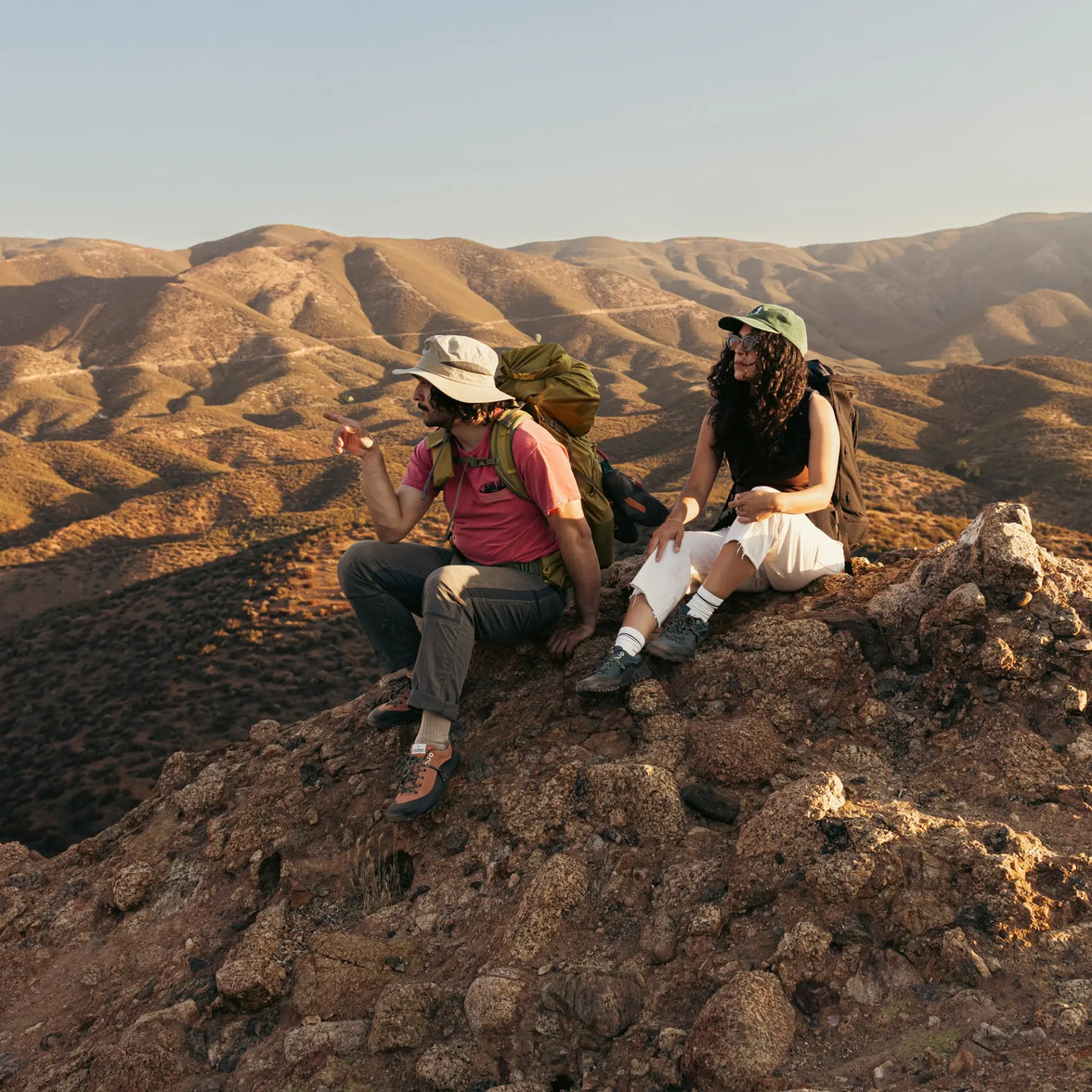 LONO WILD, Kai, on-foot lifestyle photograph