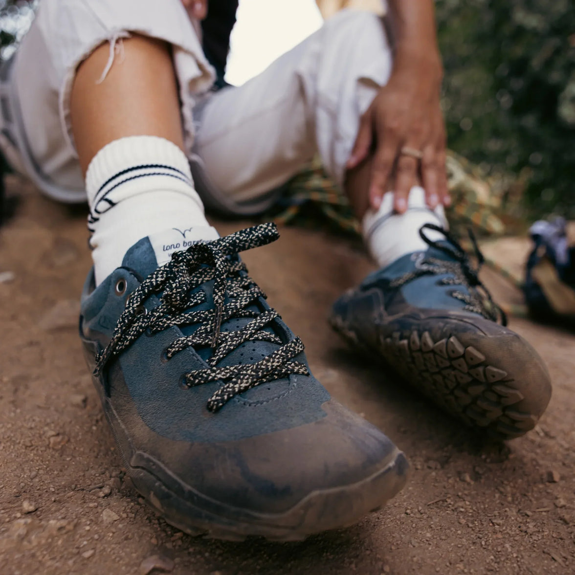 LONO WILD, Kai, on-foot lifestyle photograph