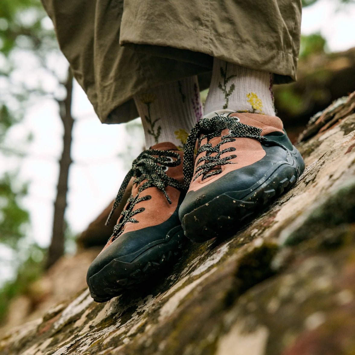 LONO WILD, Dirt, on-foot lifestyle photograph