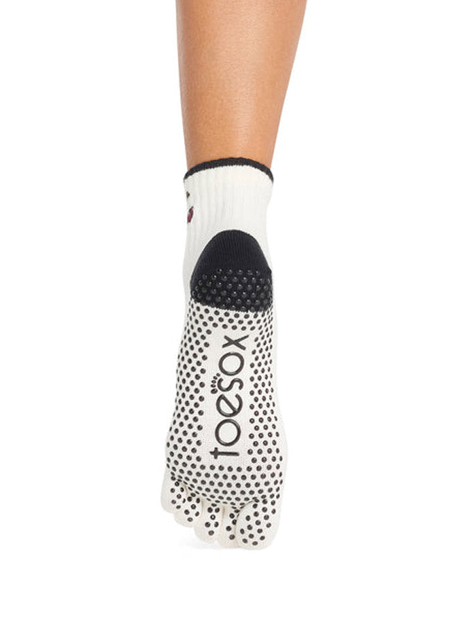 ToeSox Melody full toe yoga socks - lifestyle view 4