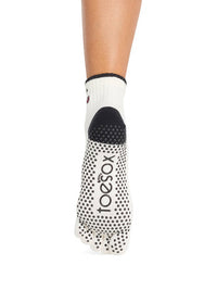 ToeSox Melody full toe yoga socks - lifestyle view 4